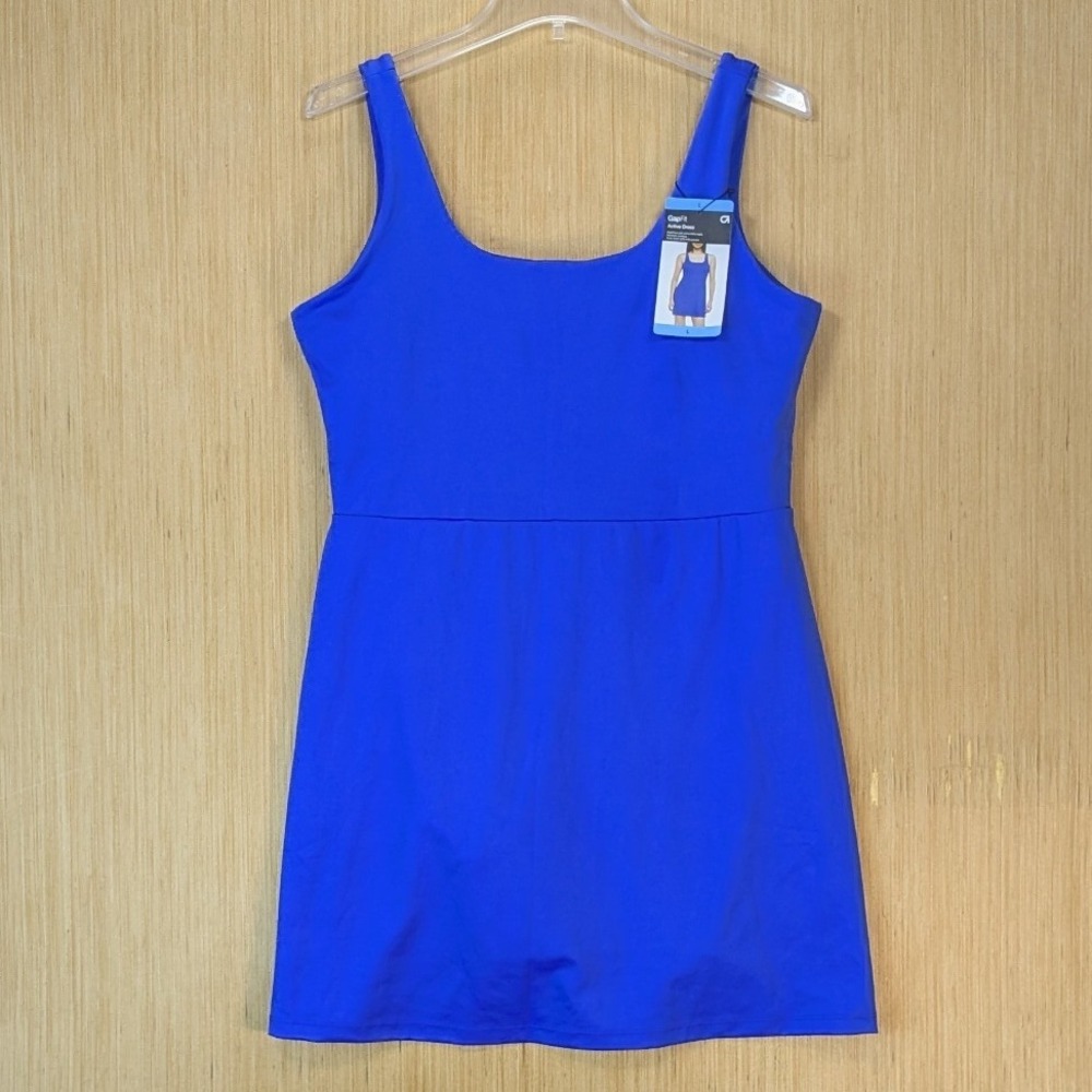 GapFit Tennis Prep Performance Active Dress Size L Built-in Bra Shorts 
Blue NWT